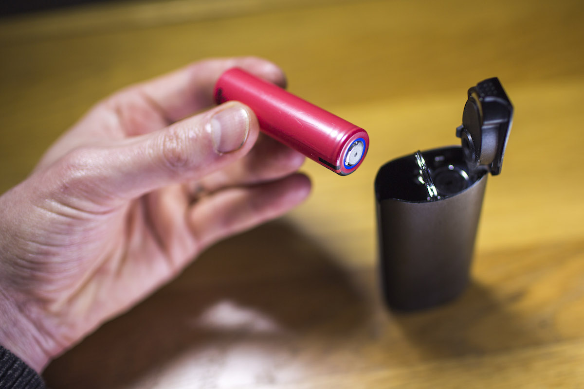 DaVinci IQ - replaceable battery