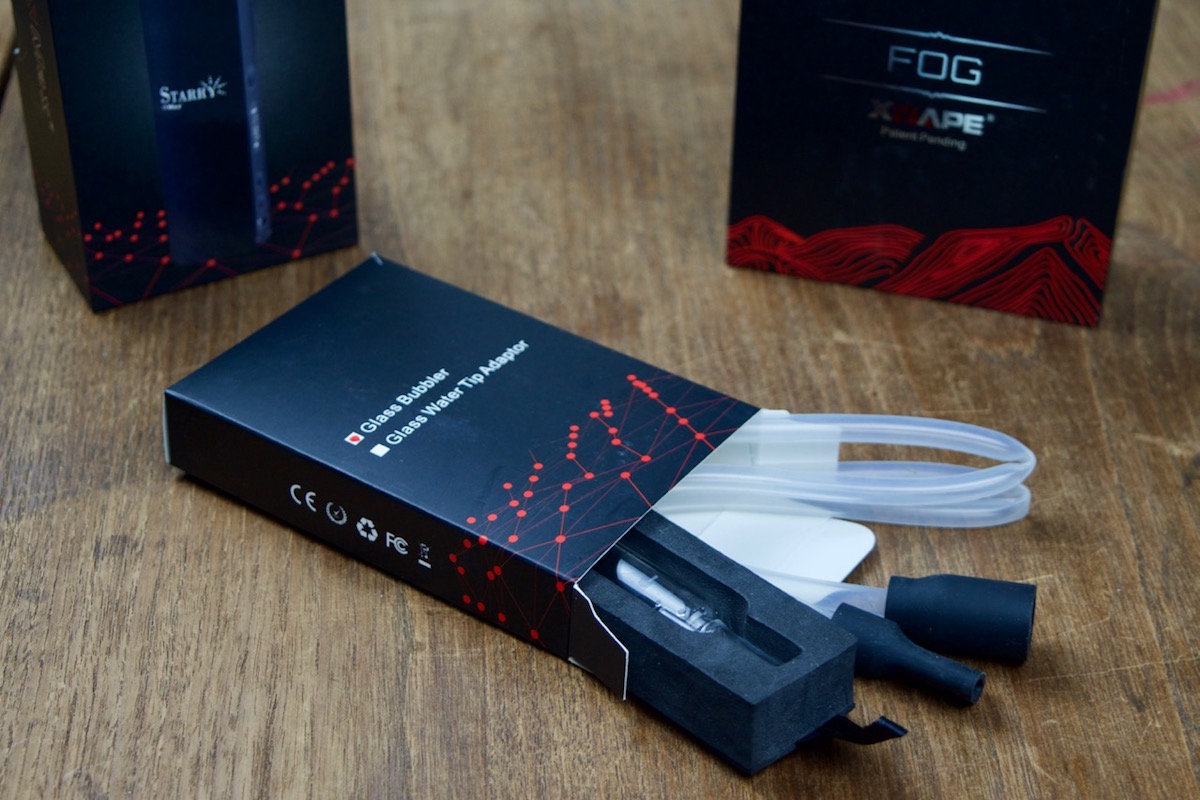 XMAX glass bubbler: what's in the box?